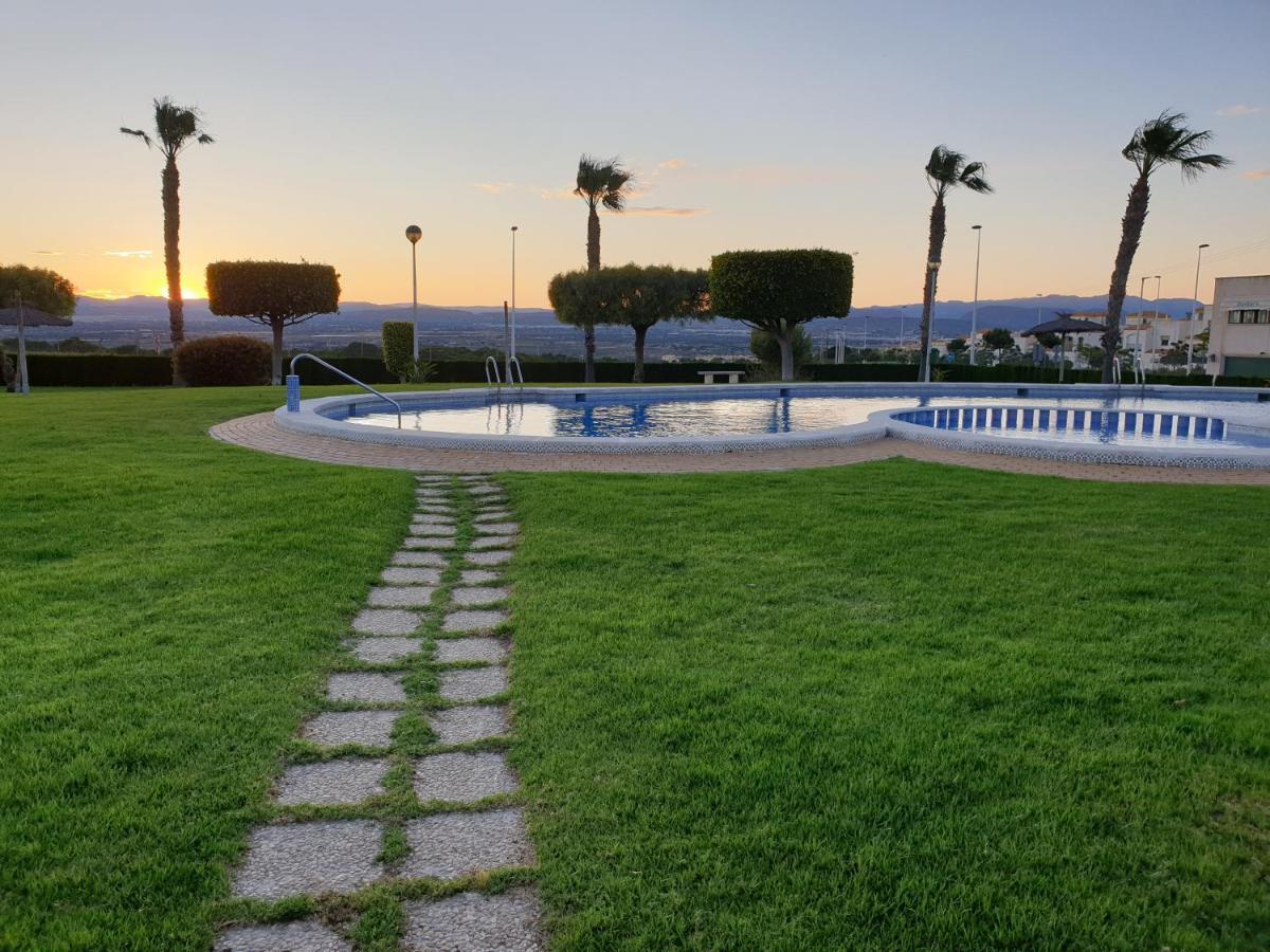 Mediterraneamente Soleado Santa Pola Dış mekan fotoğraf