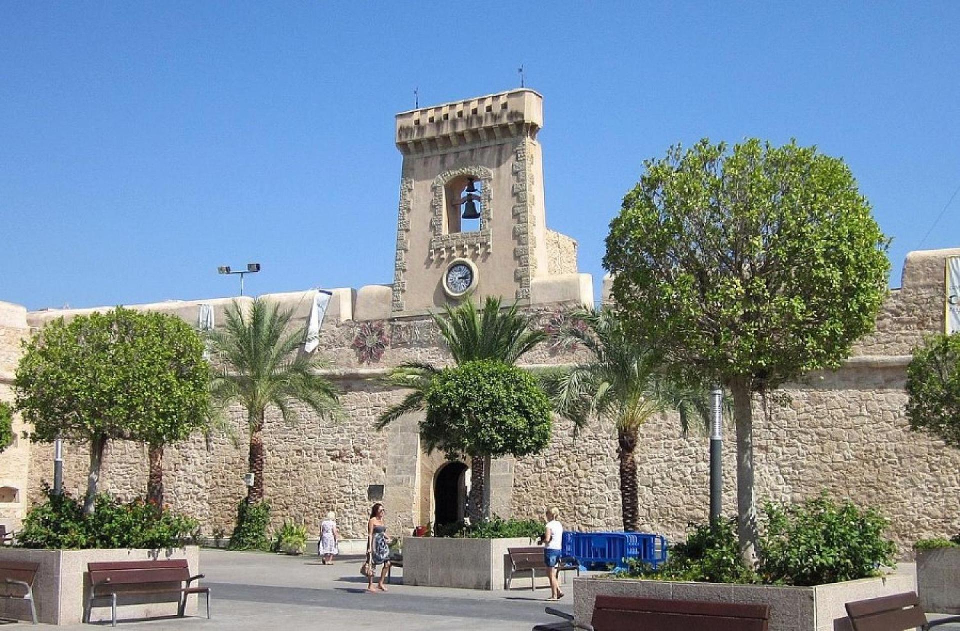 Mediterraneamente Soleado Santa Pola Dış mekan fotoğraf